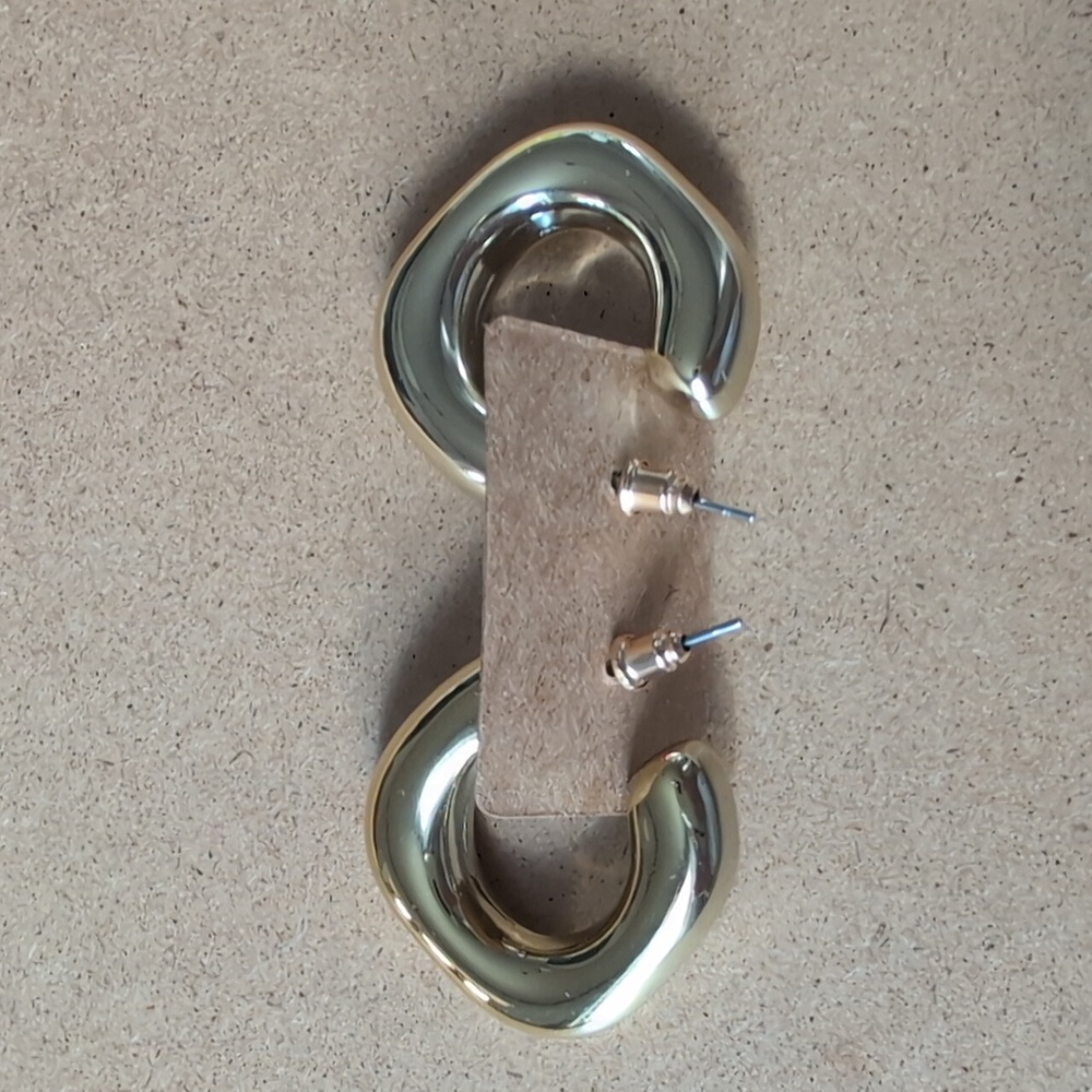 Chunky Gold Hoop Earrings - Picture 4 of 6